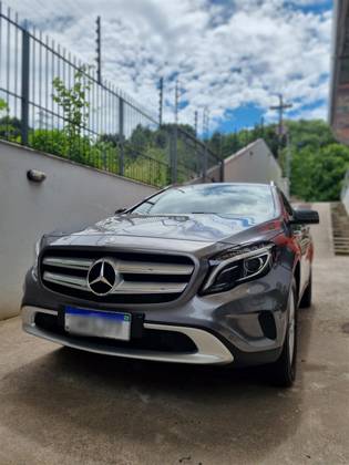 MERCEDES-BENZ GLA 200 1.6 CGI ADVANCE 16V TURBO FLEX 4P AUTOMÁTICO